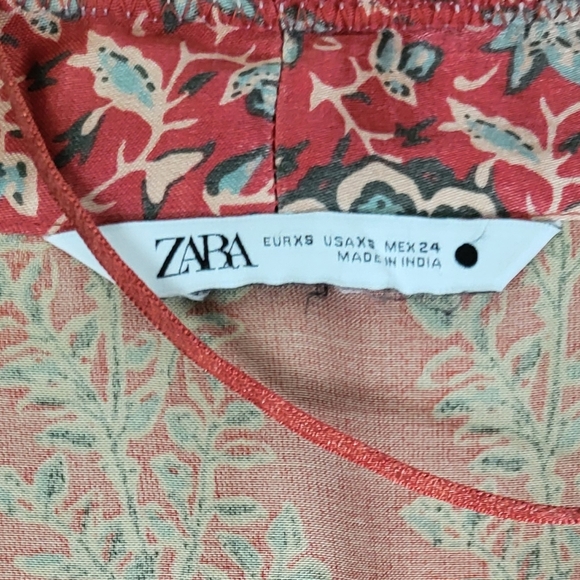 Zara Coral and Cream Kimono Robe - Picture 9 of 16